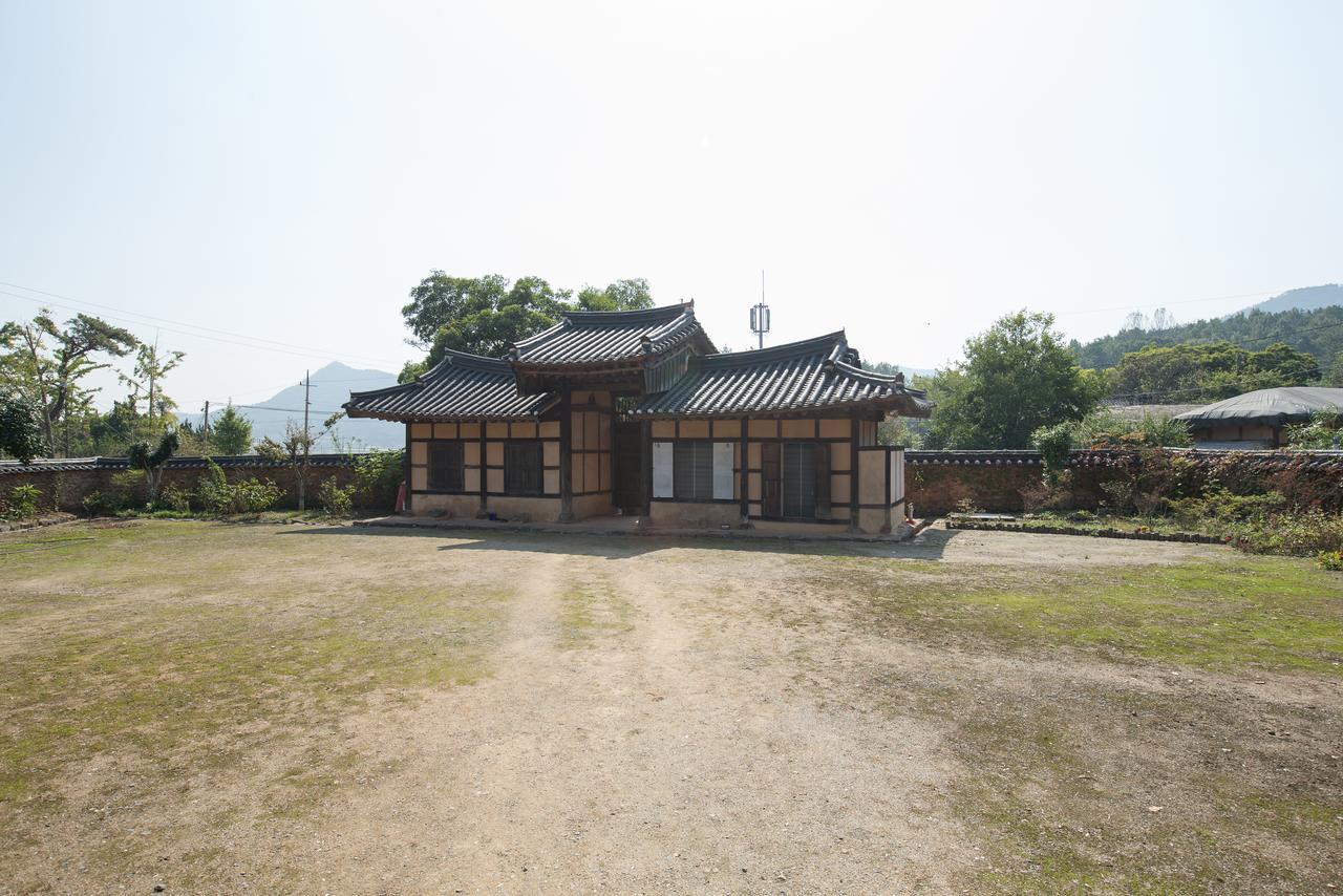 Jinrae Lee'S Traditional House Boseong Екстер'єр фото
