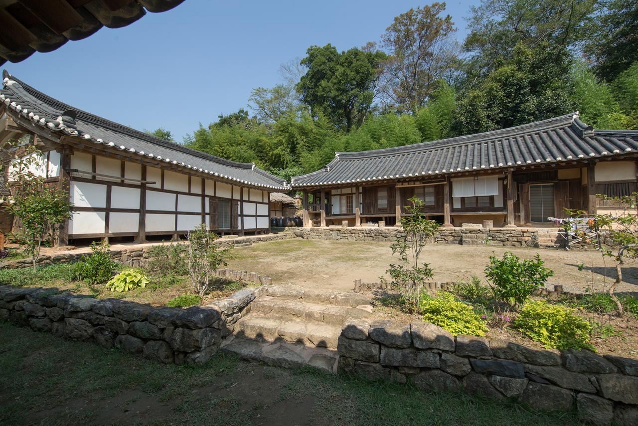 Jinrae Lee'S Traditional House Boseong Екстер'єр фото